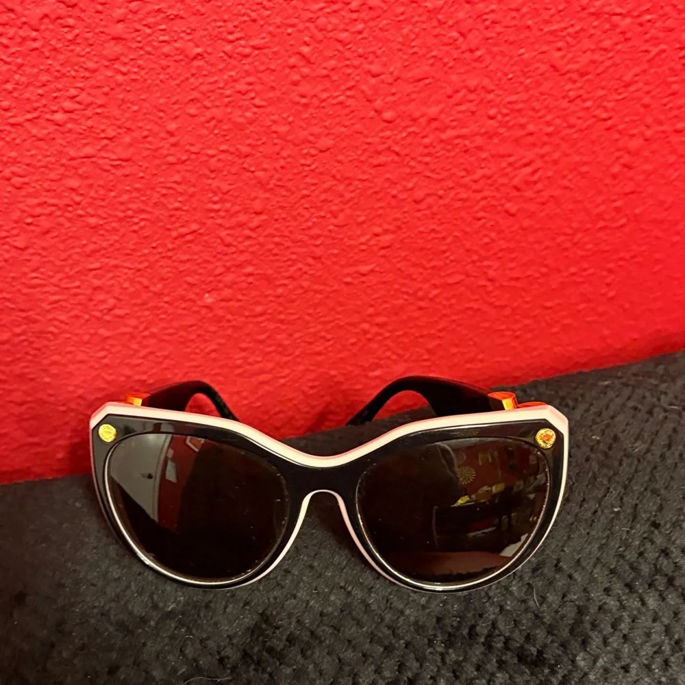 Louis Vuitton My Fair Lady Sunglasses, 100% AUTHENTIC!! - Picture 2 of 16